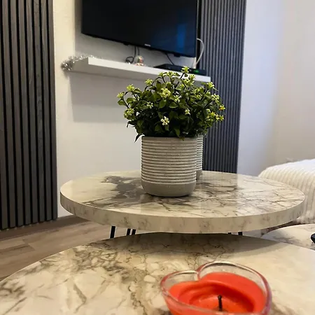 Lovley * سراييفو