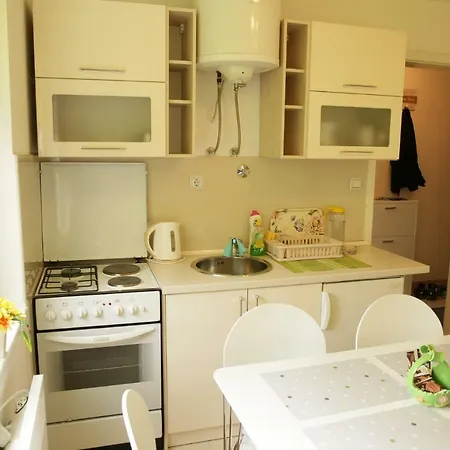 Lovely In Old Town 400m From Center Sebilj *